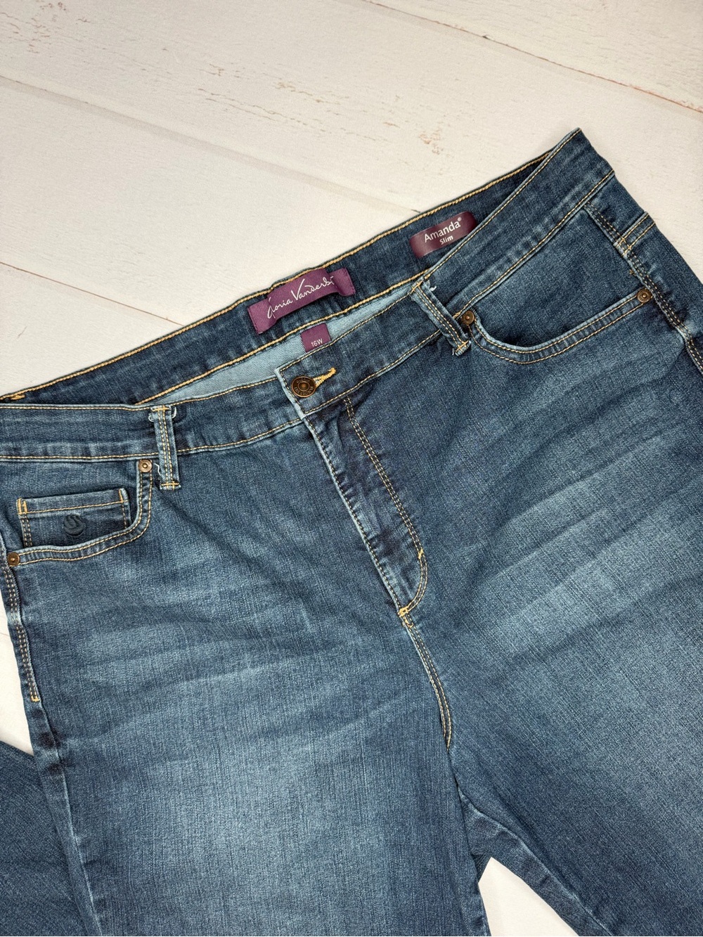 Gloria Vanderbilt Amanda Embellished Pocket Jeans Women's Size 16W - Picture 2 of 6